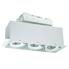 Nora NMRTLG-13D6L1935W - LED Trimless 3-Head MLS Housing, 30W / 2100lm per Head, 3500K, 32-Degrees Flood, White, 120-277V